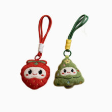 Bambola di peluche a forma di fragola in stile cartone animato, decorazione per albero di Natale, regalo di Natale