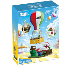 Kerstcadeau pretpark handaangedreven heteluchtballon ornamenten kleine deeltjes creatieve assemblage