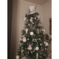 Deluxe White Top Hat - Hollywood / Cabaret Review Image