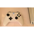 Xbox Wireless Controller Robot White Review Image