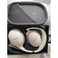 Bose QC45 QuietComfort 45 Wireless Headphones - White Review Image